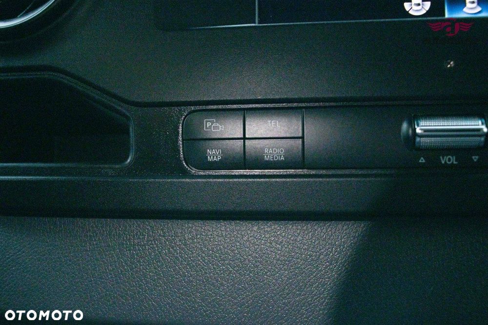 Mercedes-Benz Sprinter - 41