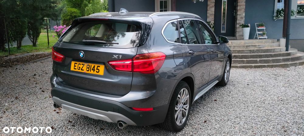 BMW X1 xDrive20d - 12