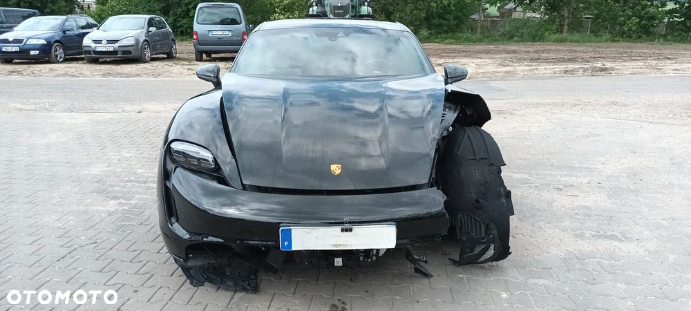 Porsche Taycan - 2