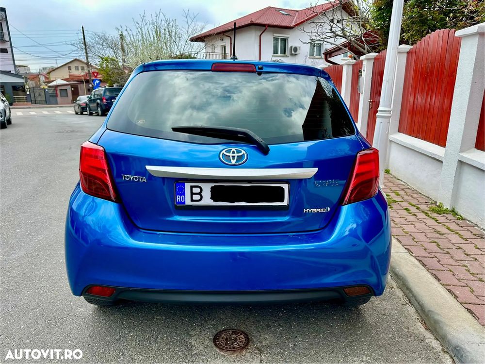 Toyota Yaris - 5