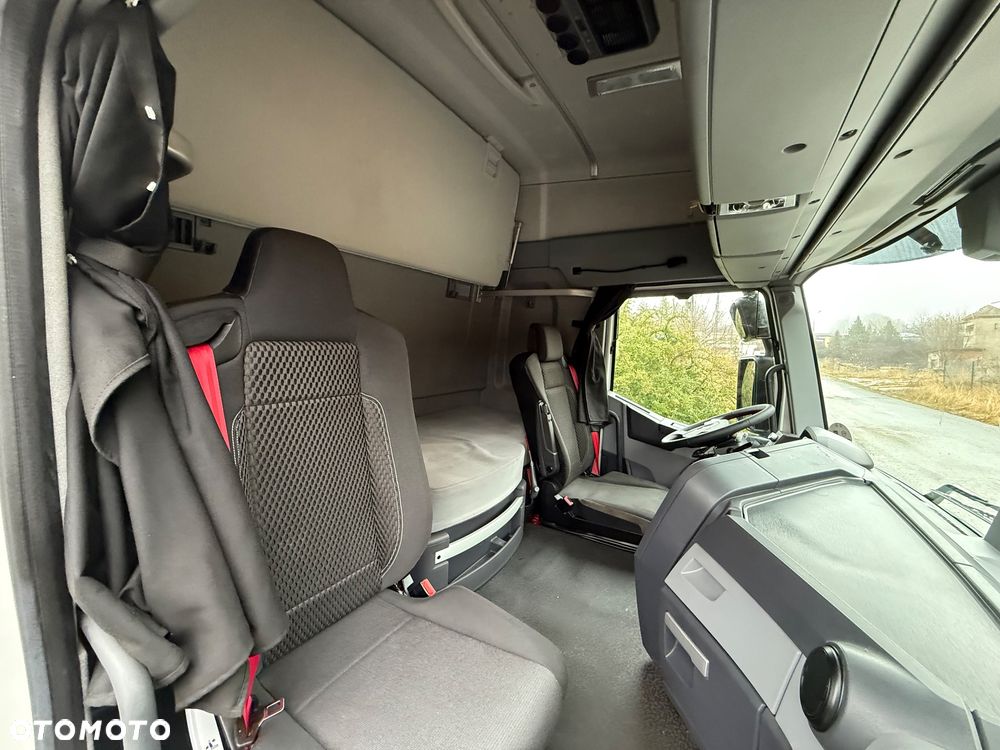 Renault T480 *SLEPPER CAB* KLIMA POSTOJOWA* LODOWKA* 315/70* 2 BAKI* Z Francji - 21