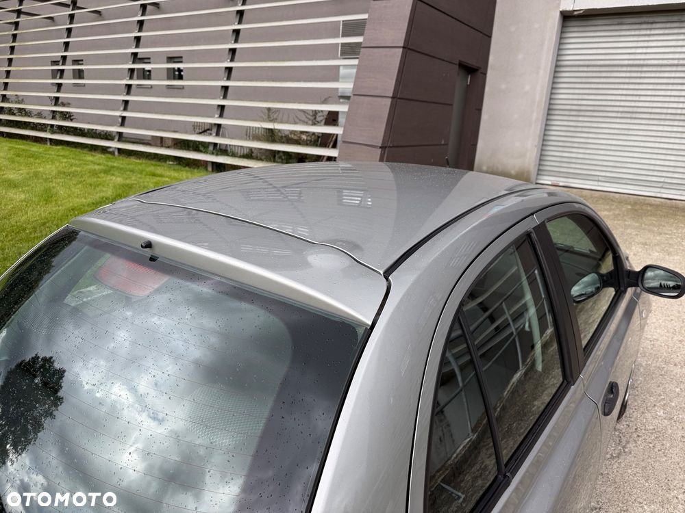 Nissan Micra - 9
