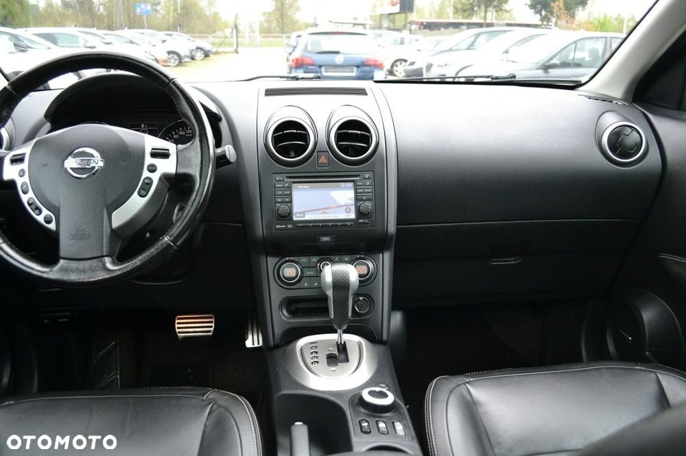 Nissan Qashqai 2.0 4 x 4 CVT 360 - 9