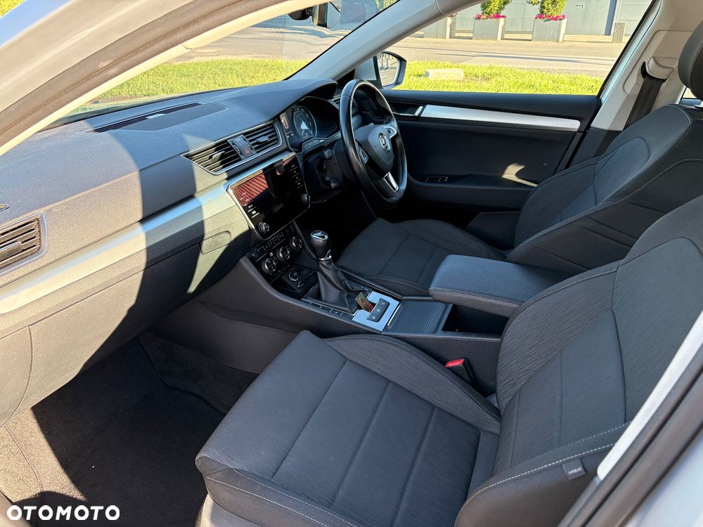 Skoda Superb 1.5 TSI ACT Active - 21