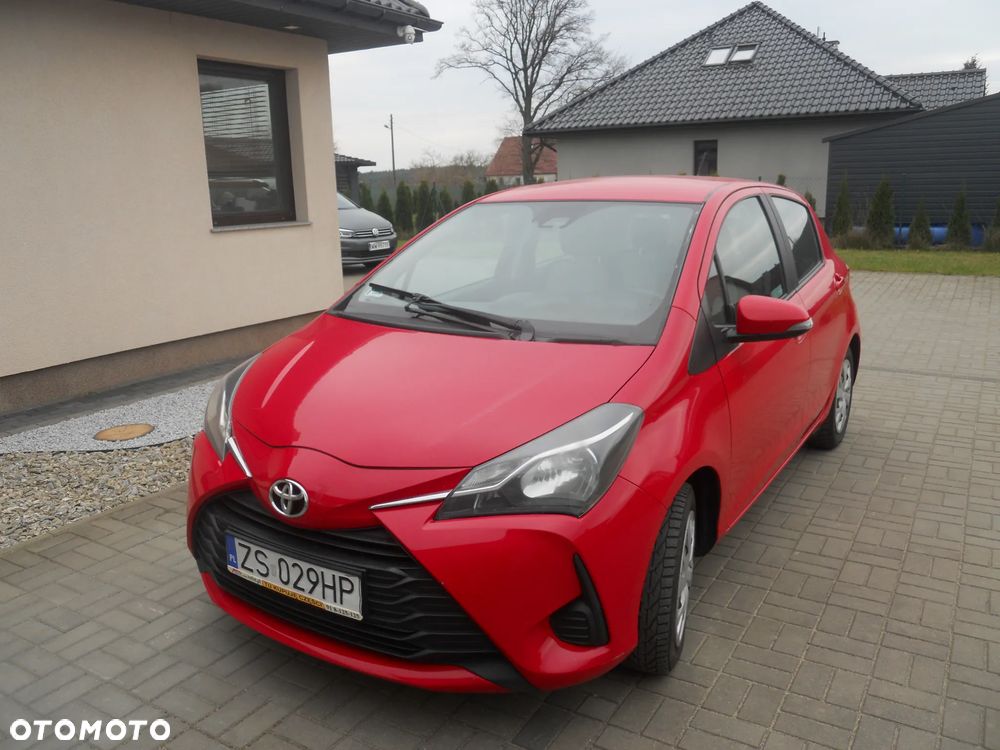 Toyota Yaris 1.0 Premium - 2