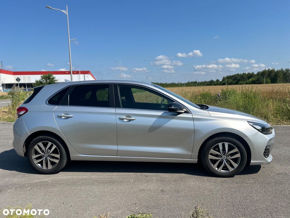 Hyundai i30 1.4 T-GDI Comfort DCT - 8