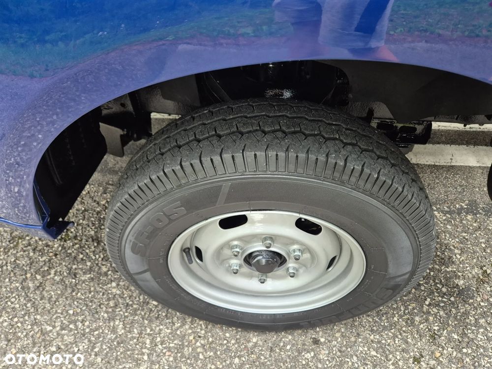 Kia K2500 - 26