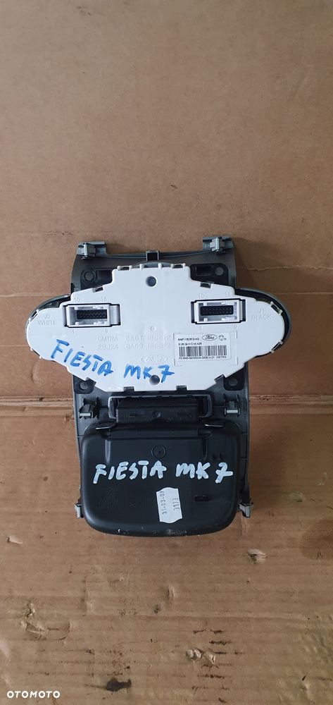 Panel nawiewu klimatyzacji klimy dekor półka tunelu Ford Fiesta MK7 8A6T-18C612-AG - 7