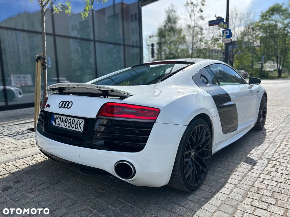 Audi R8 Coupé 5.2 Quattro S tronic - 8