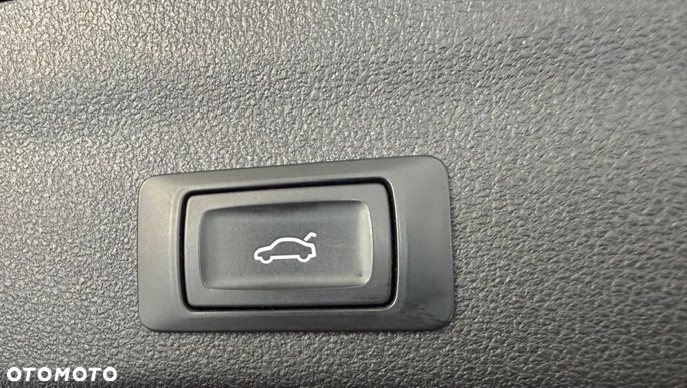 Audi A6 Allroad - 27