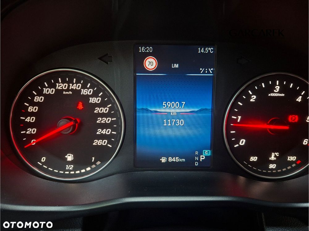 Mercedes-Benz Vito - 23
