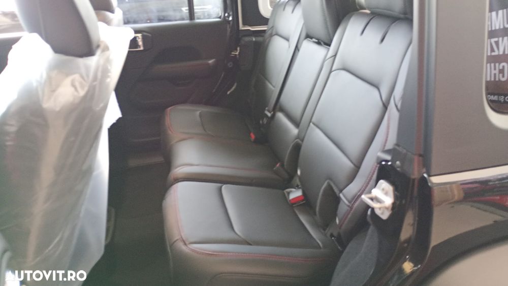 Jeep Wrangler 2.0 AT8 4WD Rubicon - 12