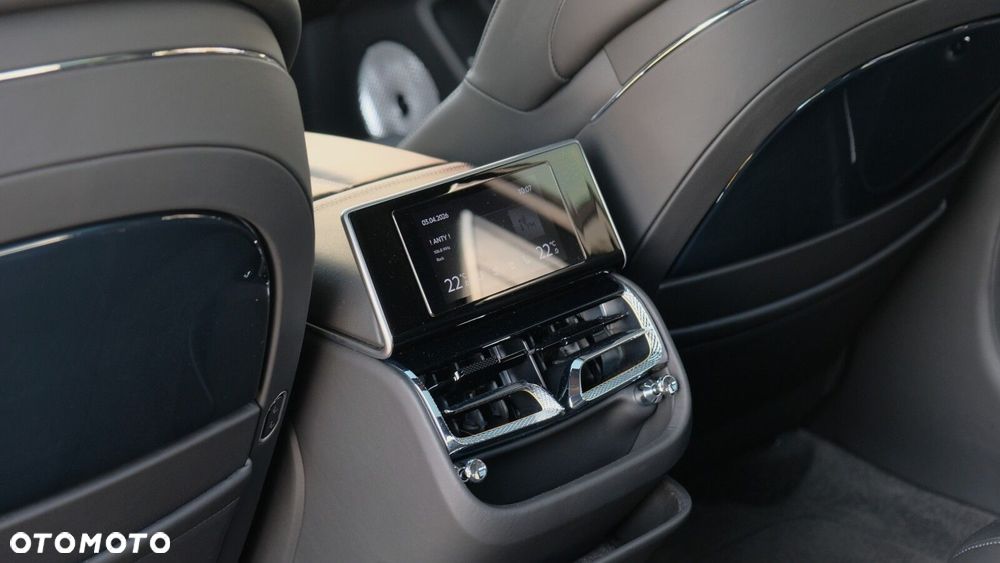 Bentley Flying Spur - 29