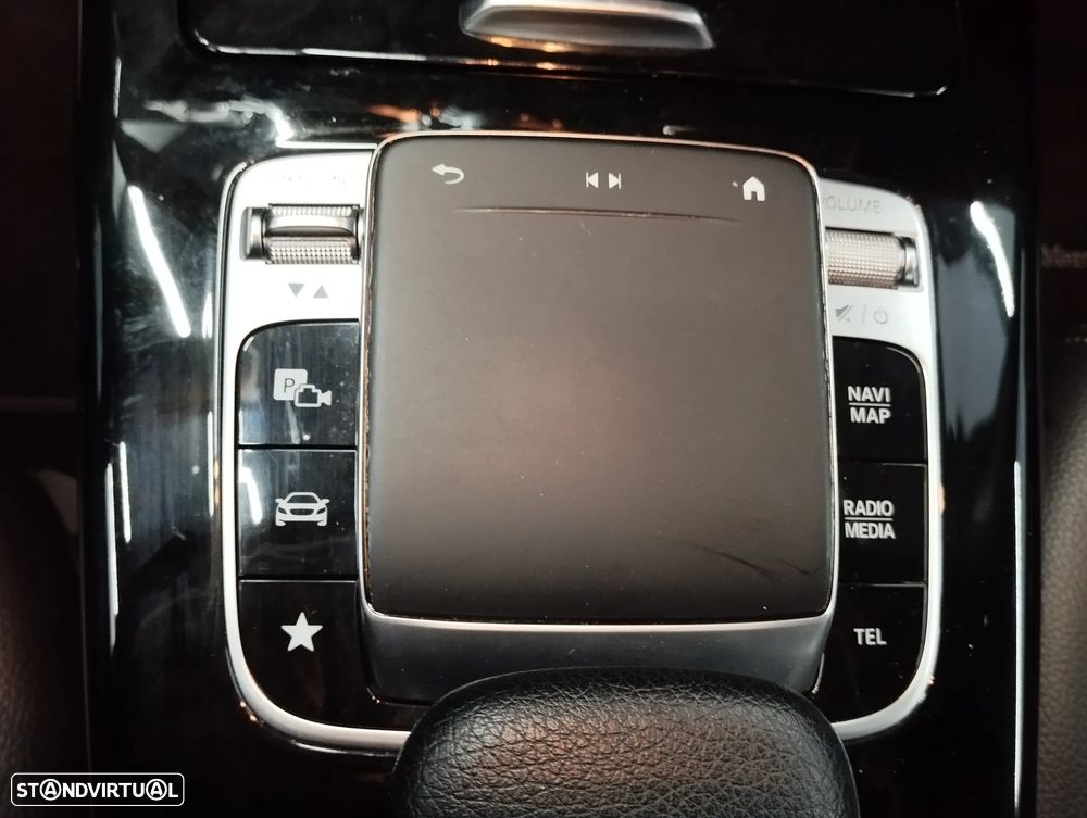 Mercedes-Benz A 180 Limousine d Style Aut. - 35