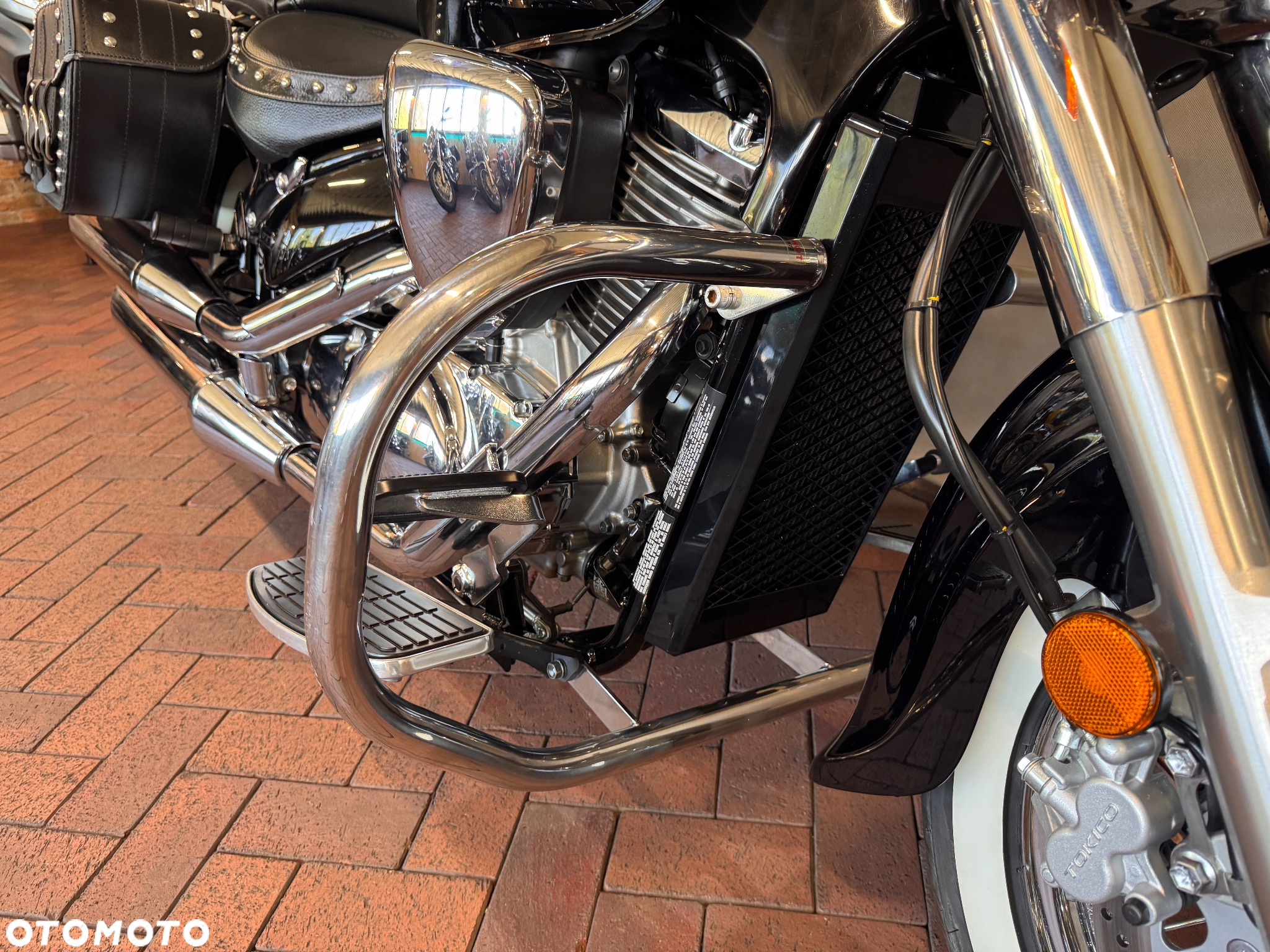 Suzuki VL 800 Volusia - Boulevard C50 - 16