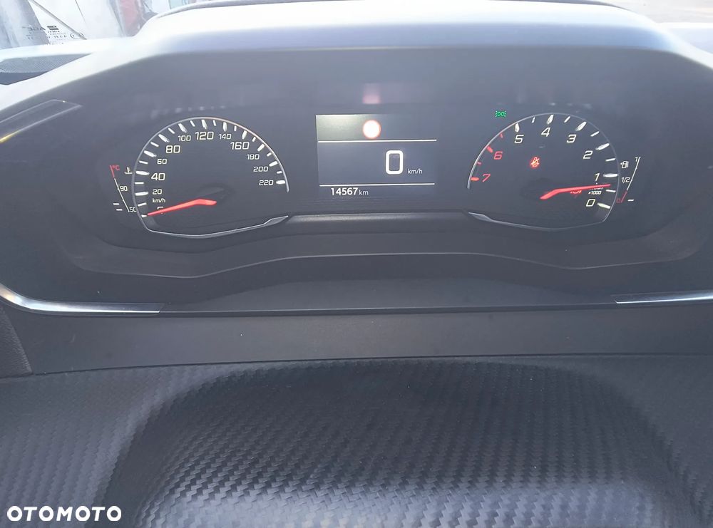 Peugeot 2008 1.5 BlueHDi GT S&S - 9