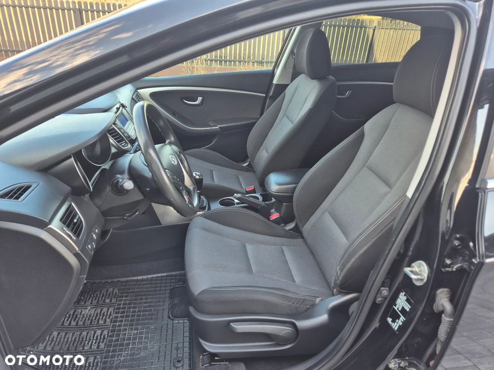 Hyundai i30 1.4 CRDi Trend - 9