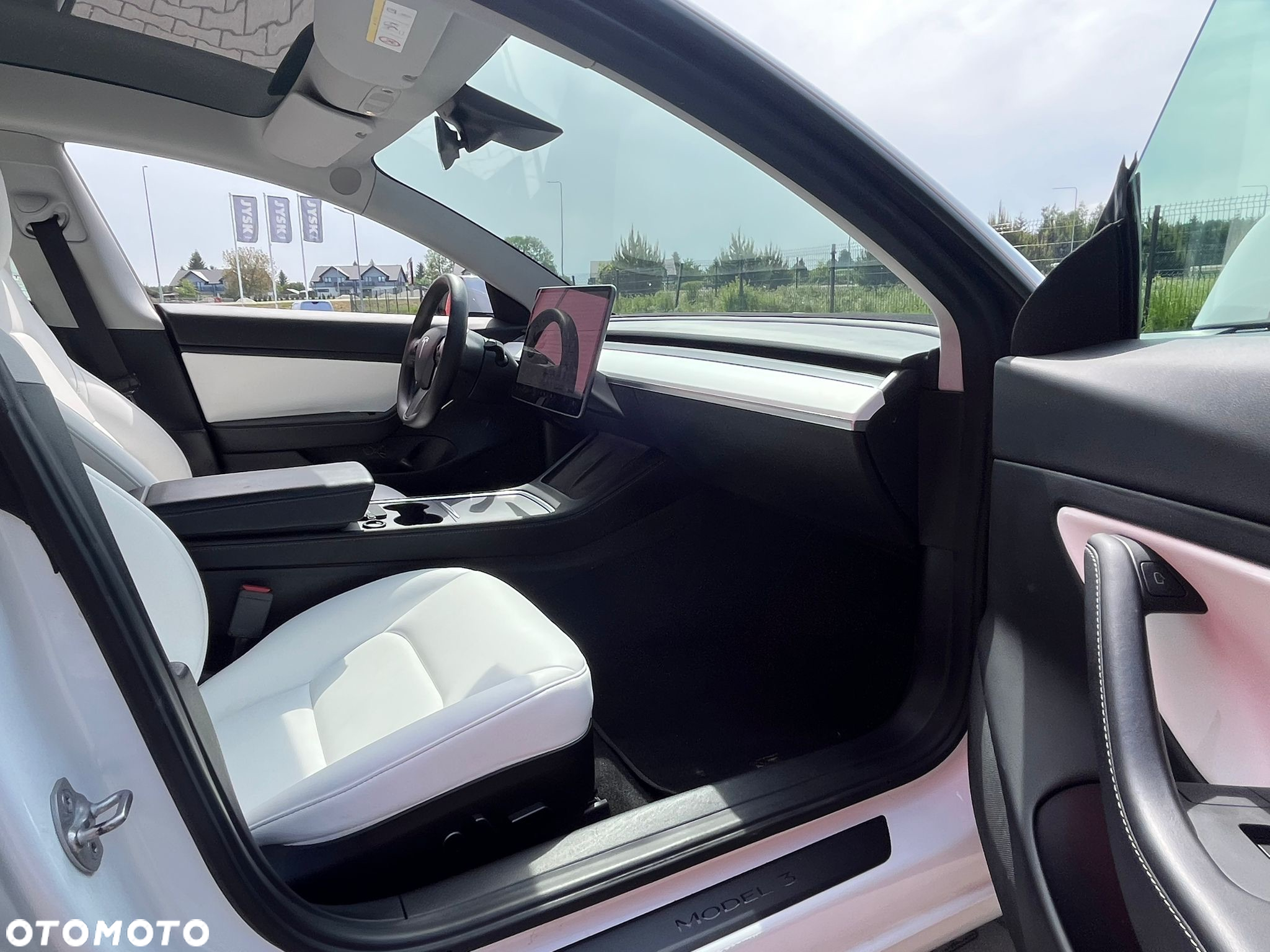 Tesla Model 3 Langstreckenbatterie Allradantrieb Dual Motor Performance - 13