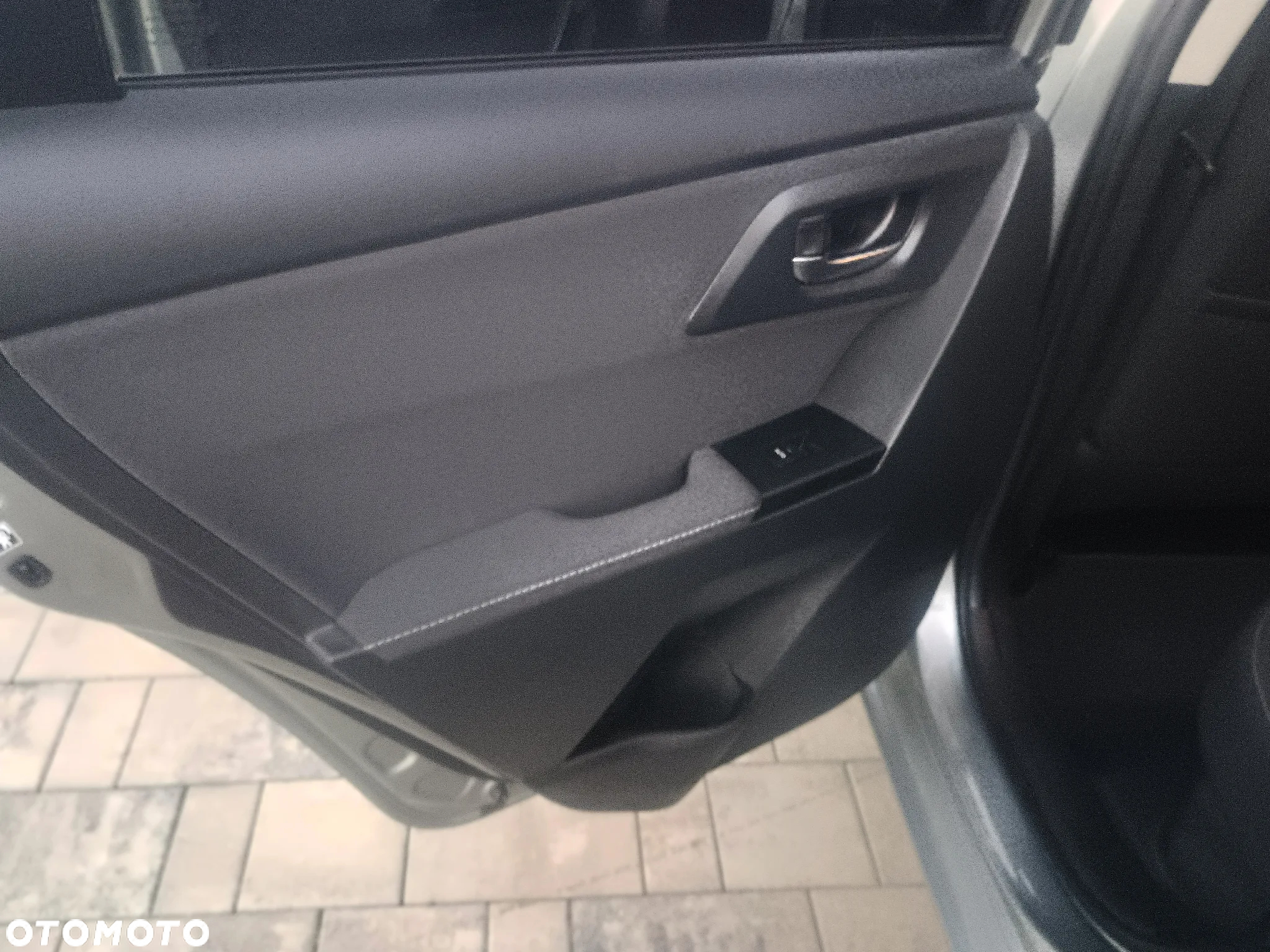 Toyota Auris 1.8 VVT-i Hybrid Automatik Executive - 18