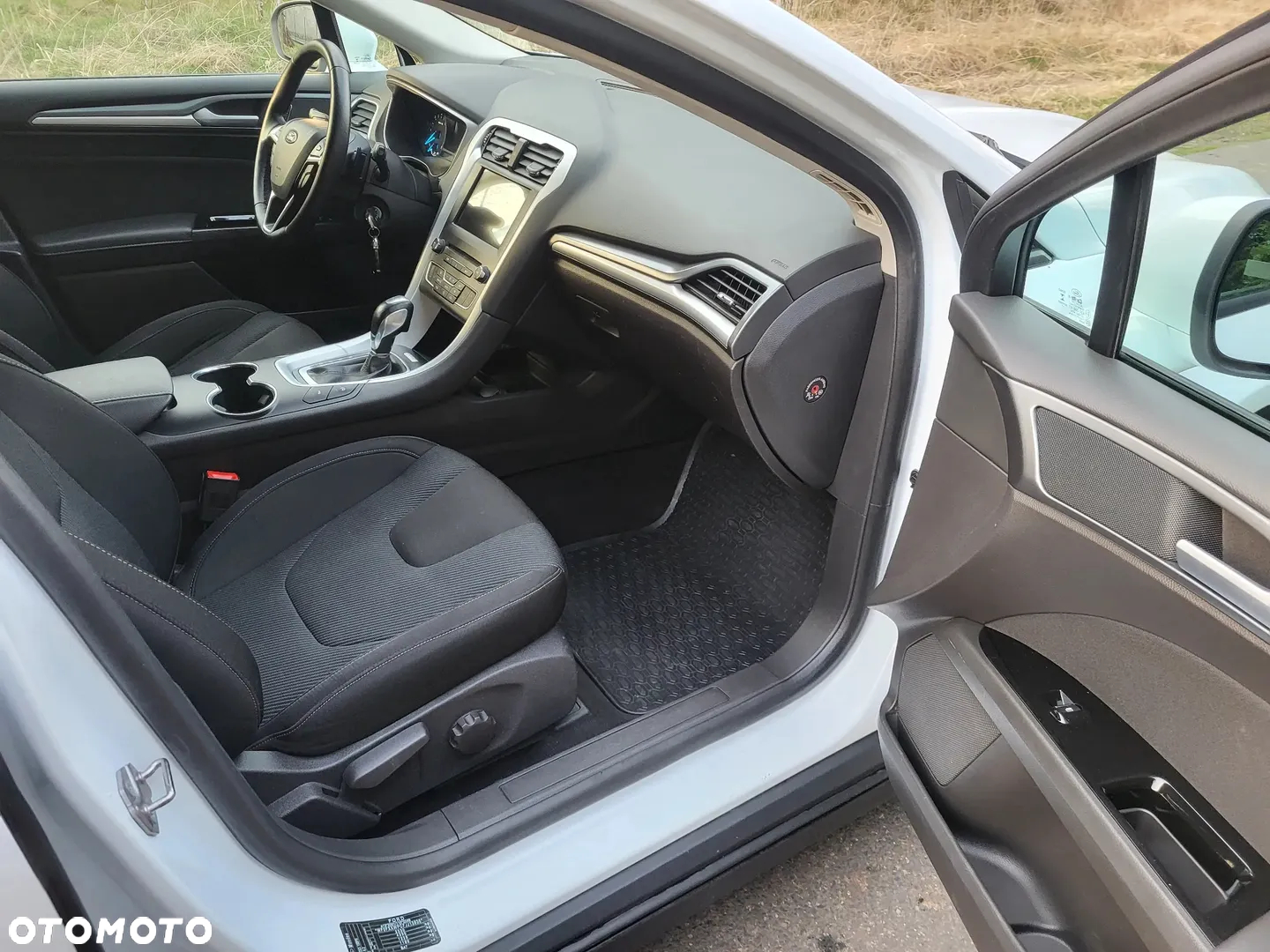 Ford Mondeo - 11