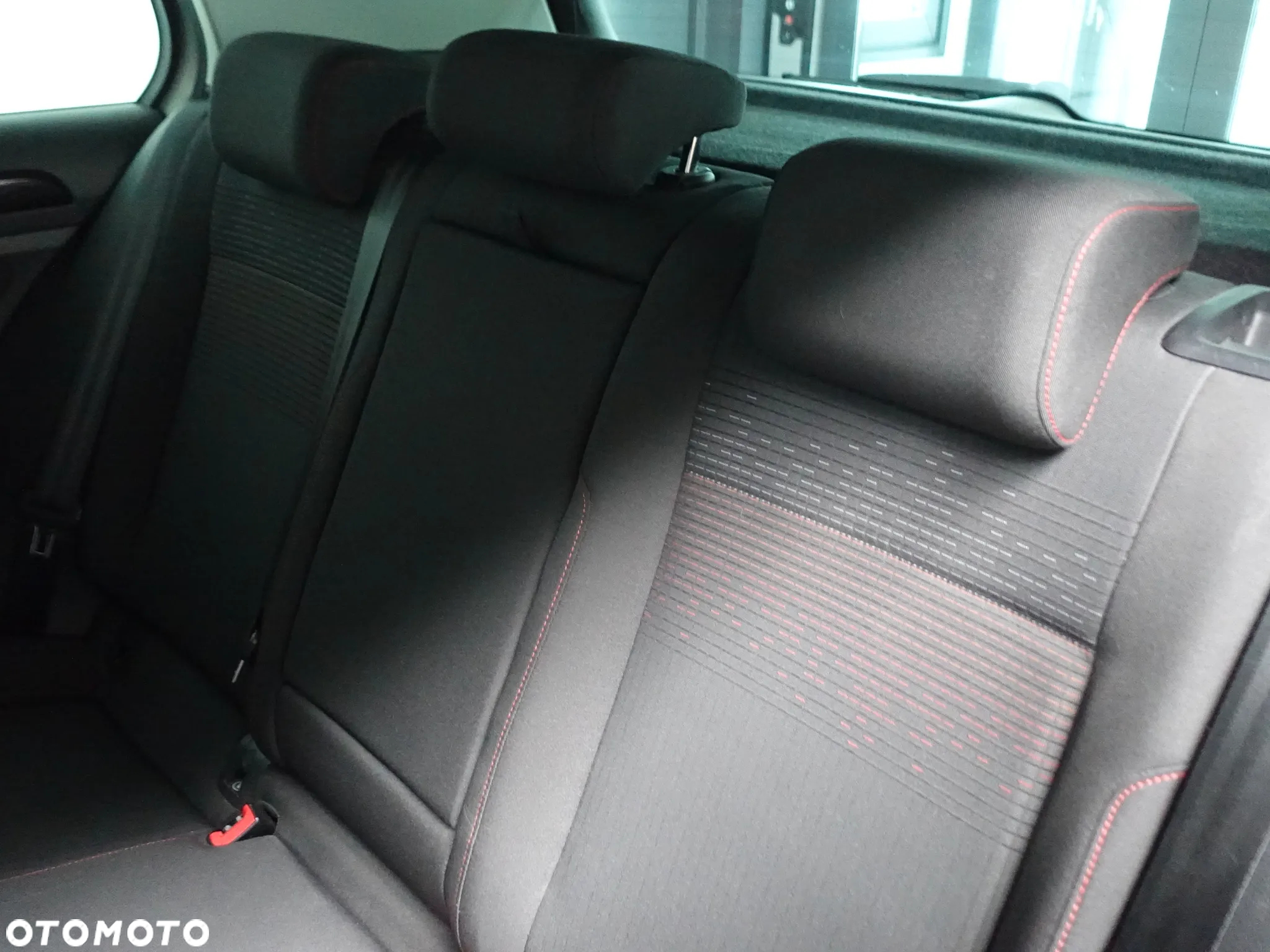 Volkswagen Golf 2.0 TDI Sound - 11