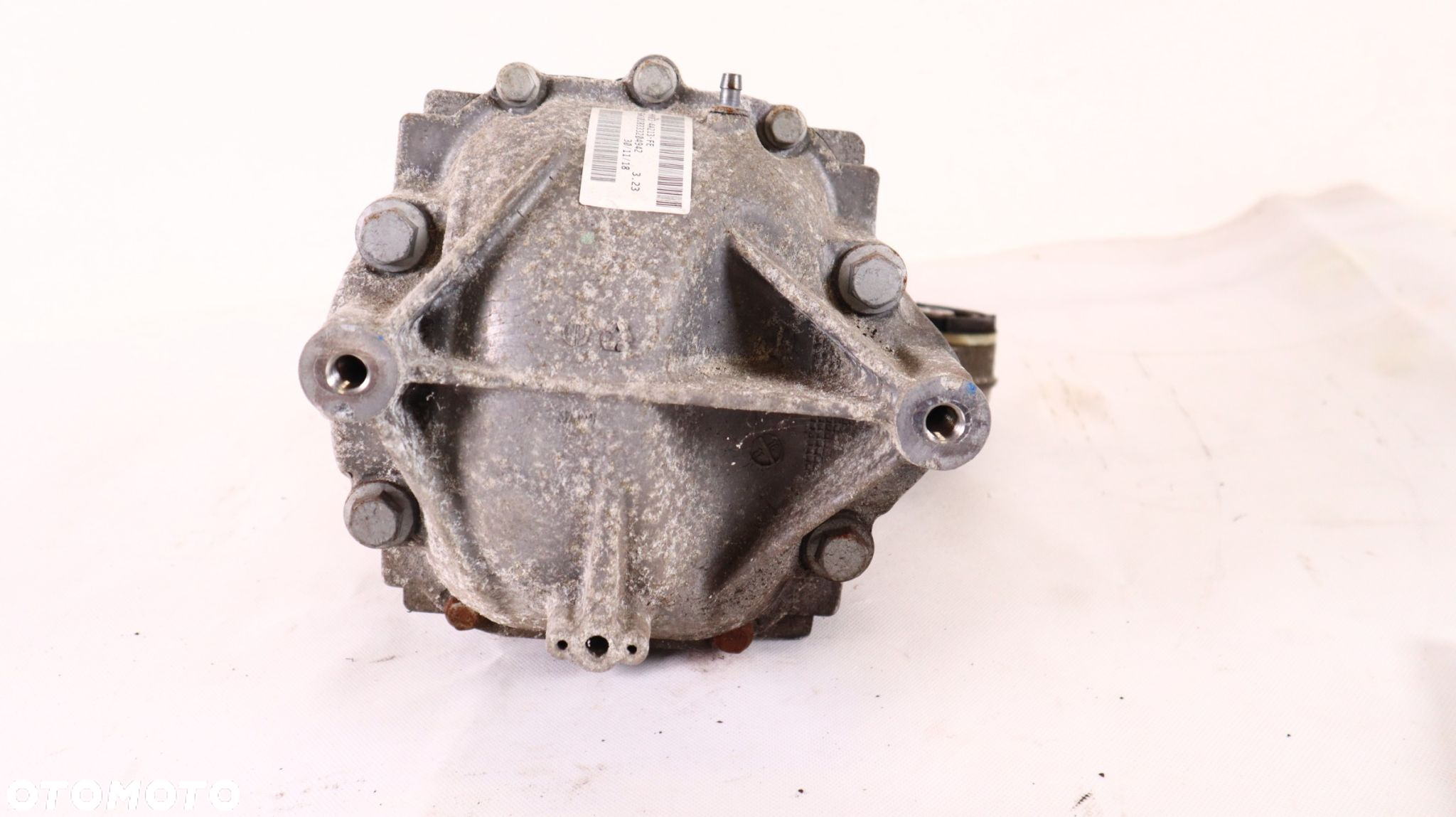 RANGE ROVER VELAR L560 2.0D DYFER MOST TYŁ HK83-4A213-FE - 6