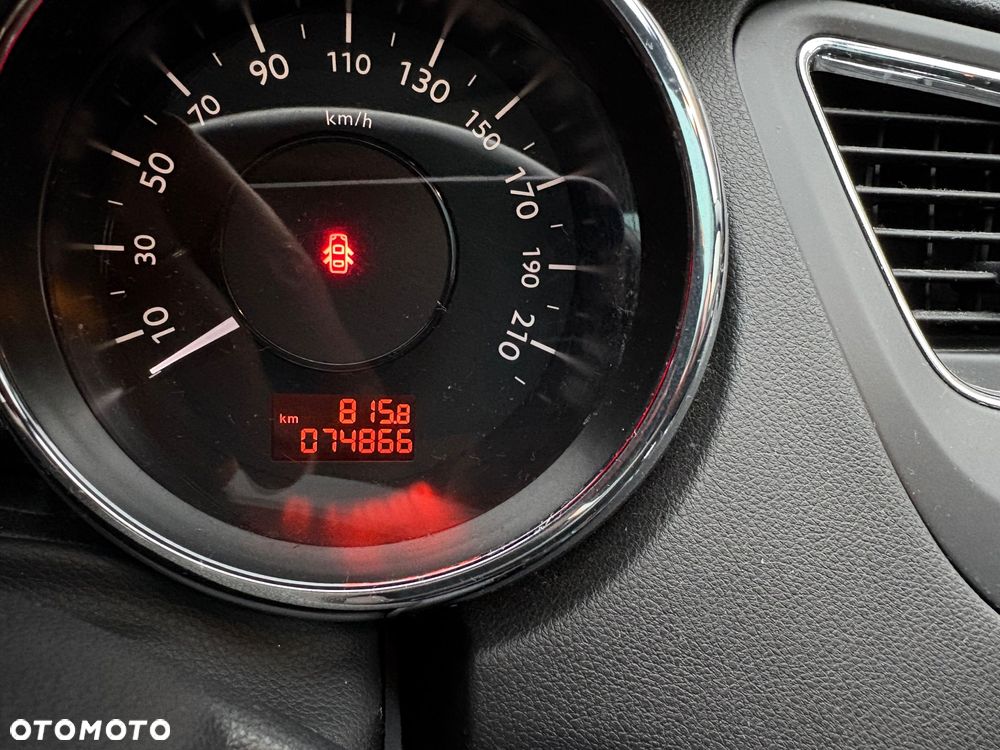 Peugeot 5008 1.6 BlueHDi Active 7os - 24