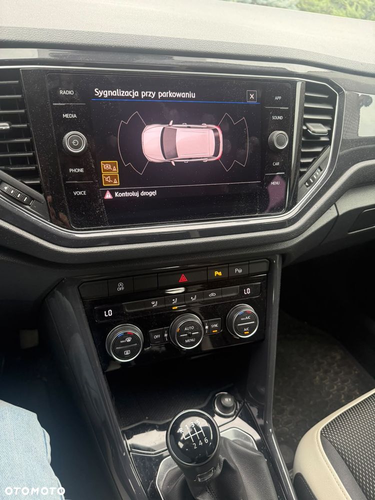 Volkswagen T-Roc 1.5 TSI GPF ACT Active - 9