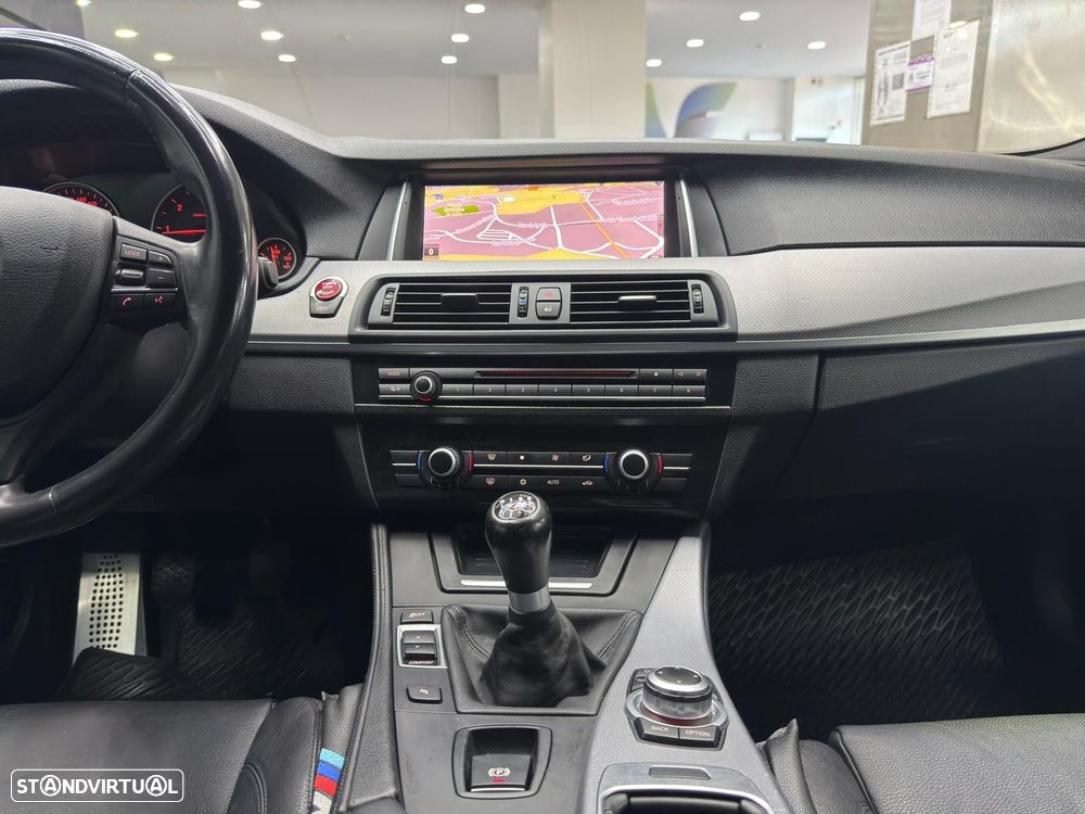 BMW 520 d Pack M - 30