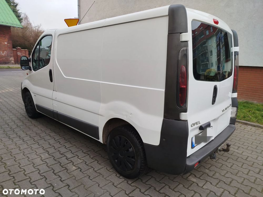 Opel Vivaro - 5