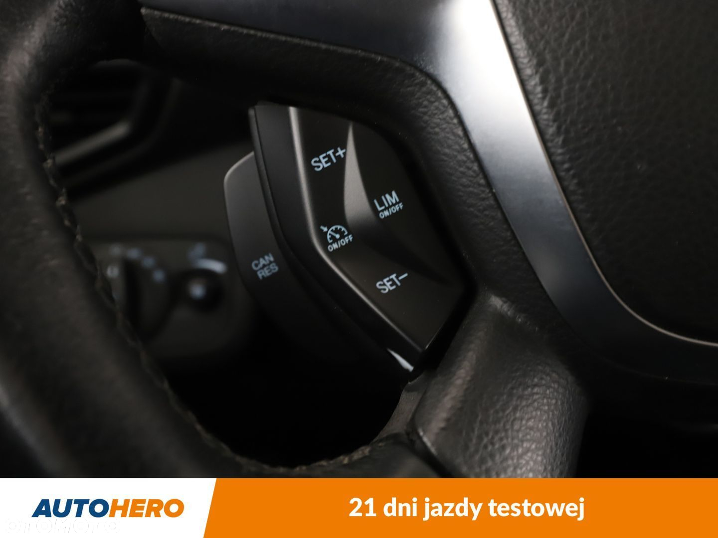 Ford Kuga - 27