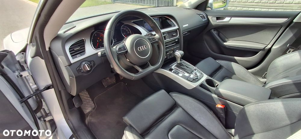 Audi A5 Sportback 2.0 TDI quattro S tronic - 11