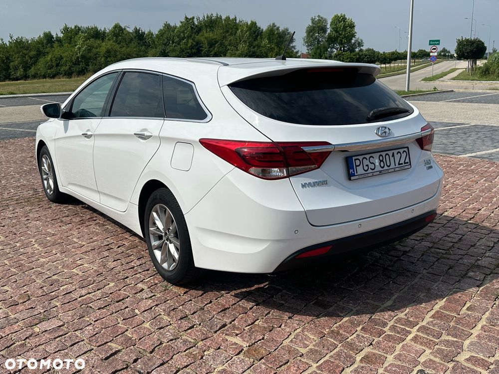 Hyundai i40 Kombi blue 1.7 CRDi Style - 26