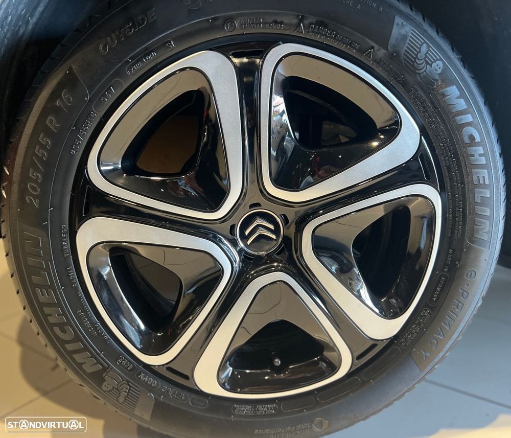 Citroën C3 1.2 PureTech Plus - 13