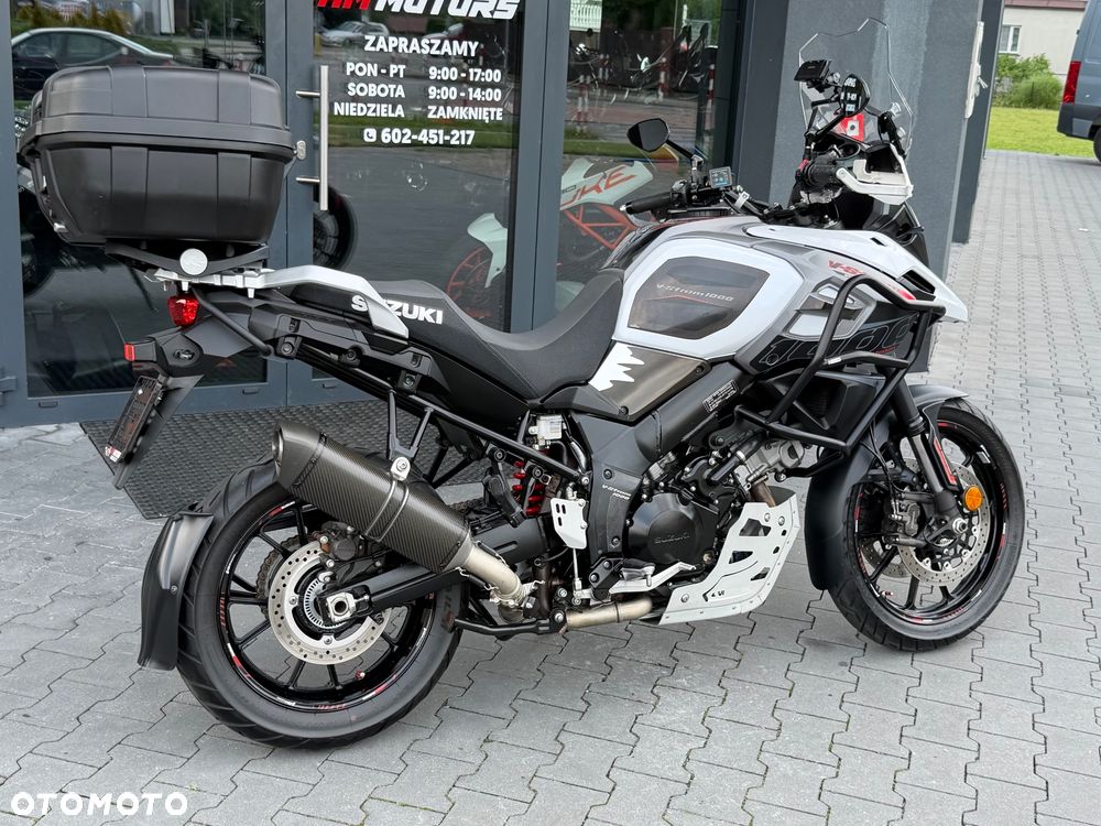 Suzuki V-STROM - 4