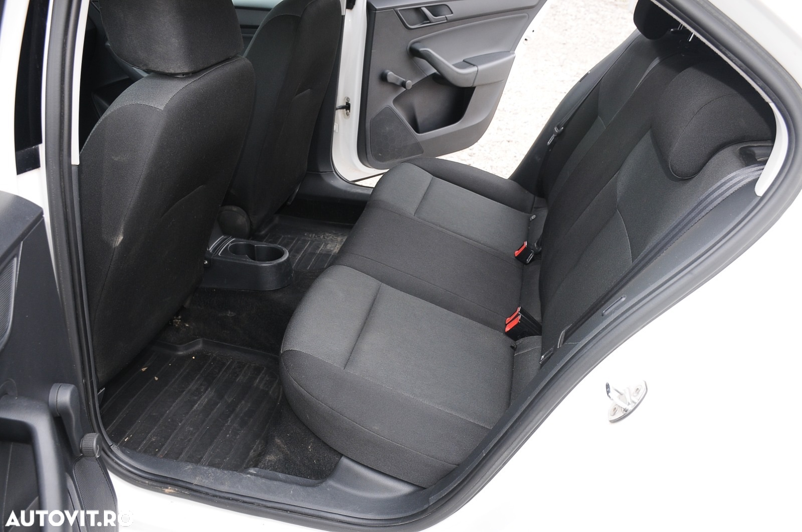 Skoda RAPID - 11