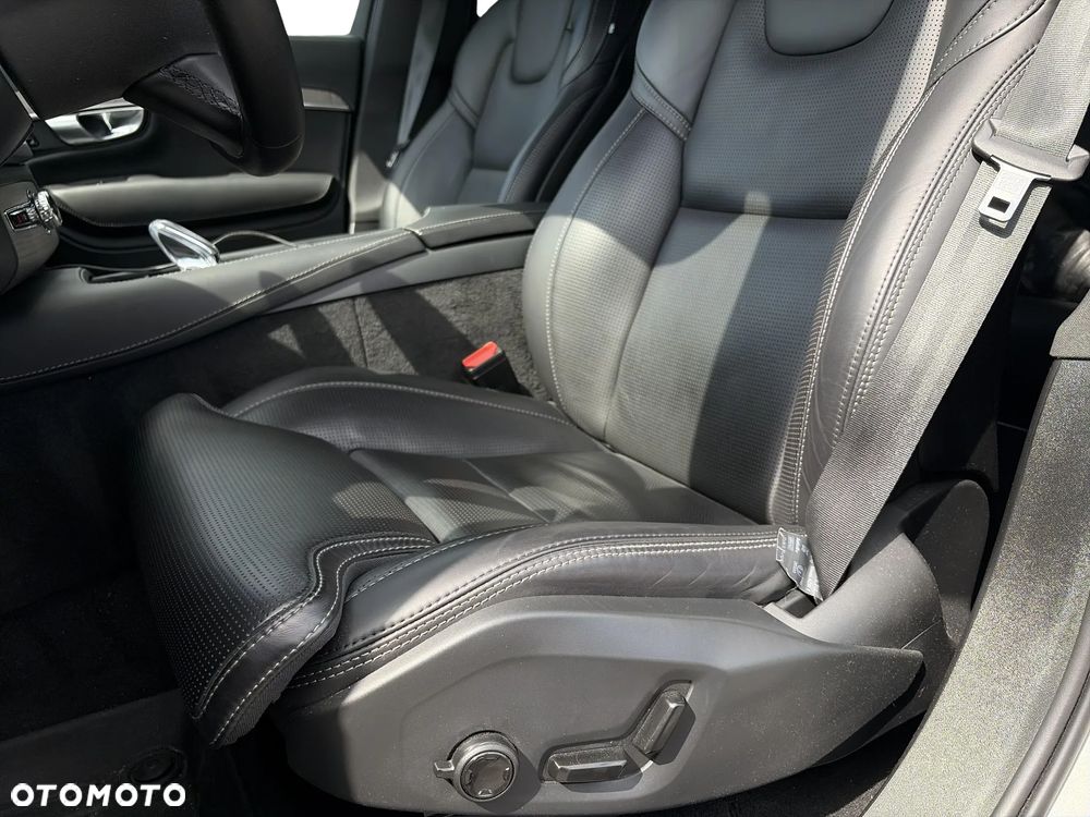 Volvo XC 90 B5 D AWD Plus Bright 7os - 11
