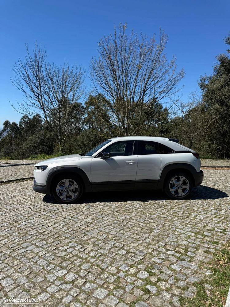 Mazda MX-30 e-SKYACTIV Exclusve-Line - 1