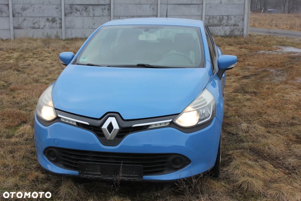Renault Clio - 1