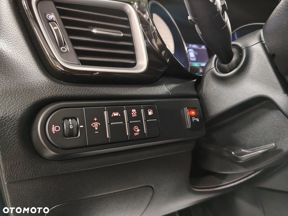 Kia XCeed 1.6 GDI PHEV Business Line DCT - 31
