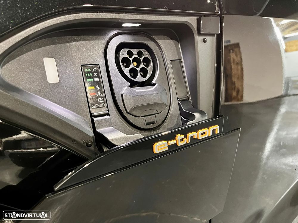 Audi e-tron 50 quattro - 14