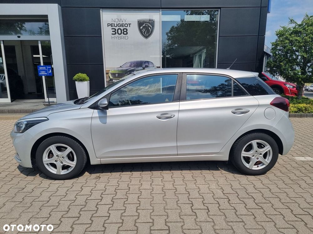 Hyundai i20 1.2 BlueDrive Classic + - 8