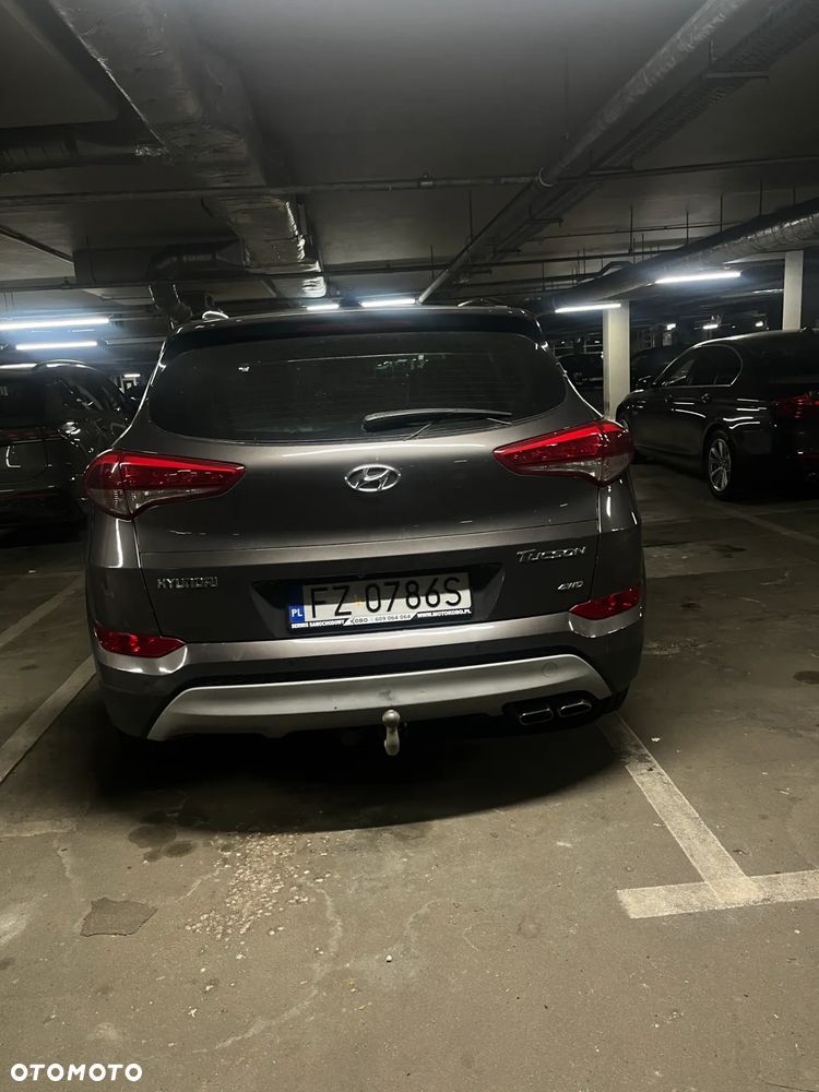 Hyundai Tucson 2.0 CRDI Premium 4WD - 10
