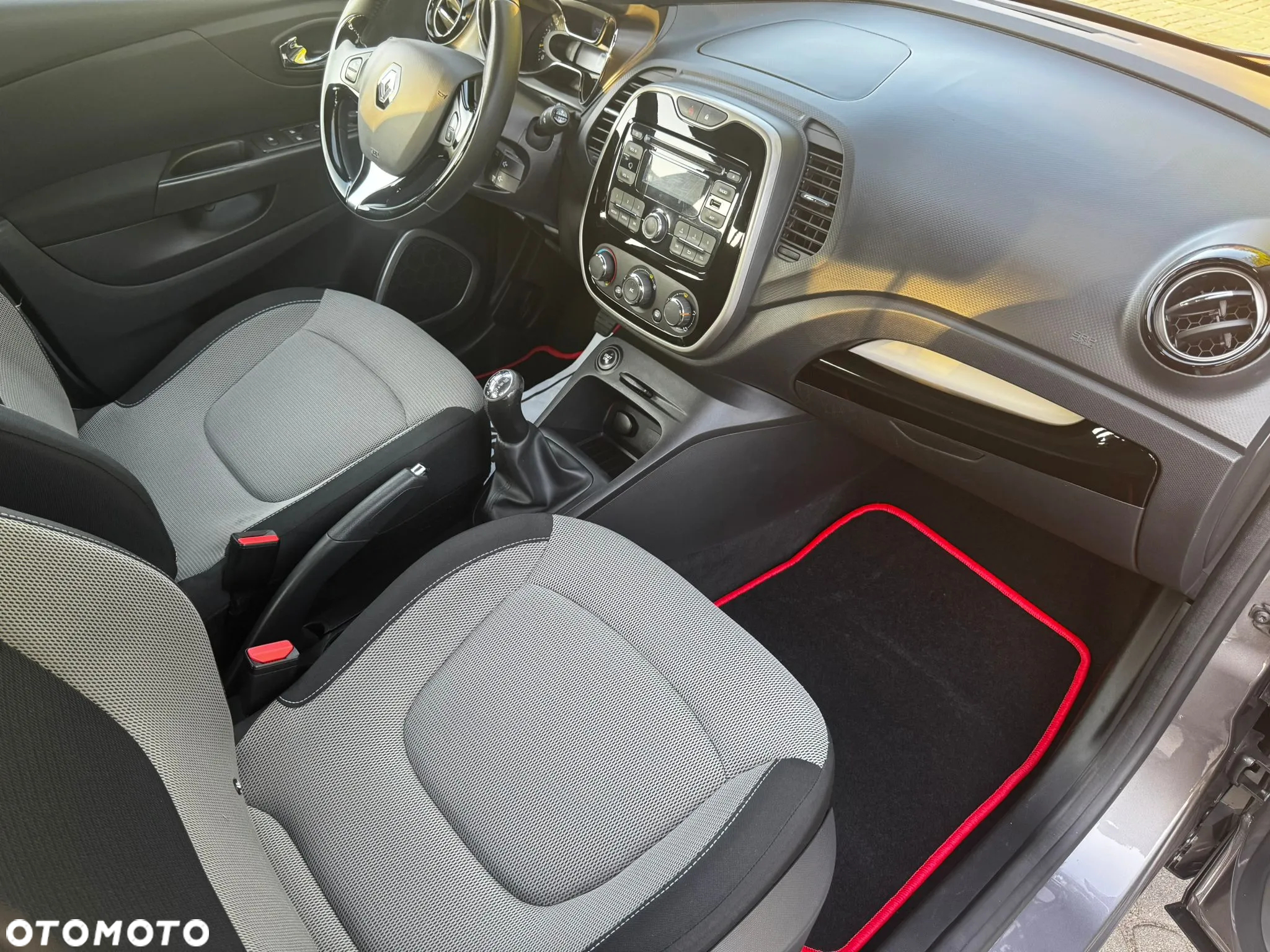 Renault Captur - 9