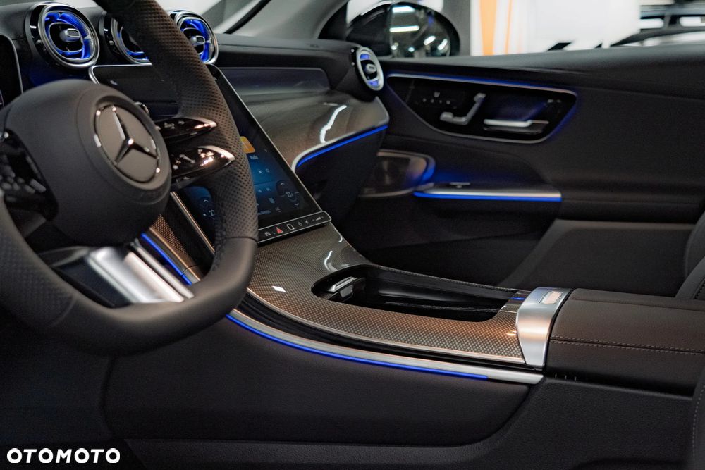 Mercedes-Benz GLC 220 d mHEV 4-Matic AMG Line - 24