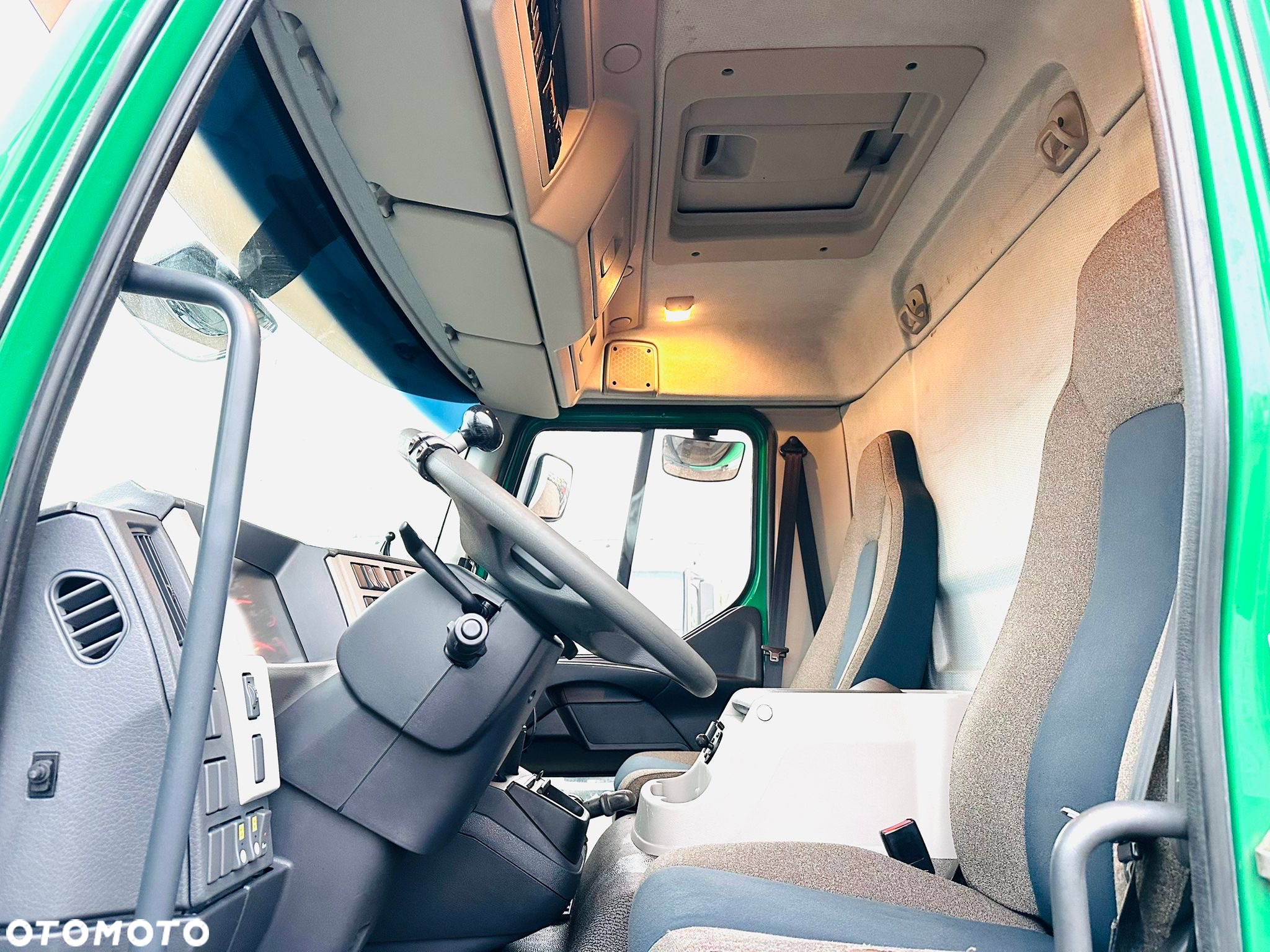 Volvo FL 250 / OTWIERANY BOK / WINDA ZEPRO 2000kg - 17