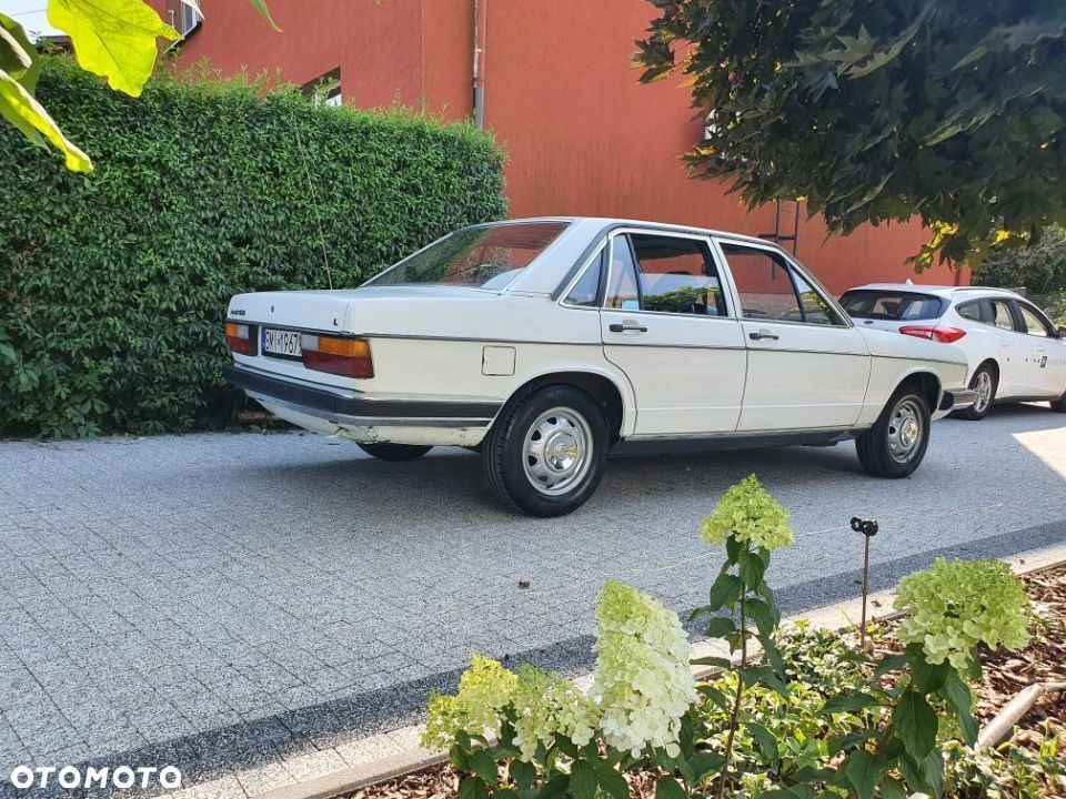 Audi 100 - 6