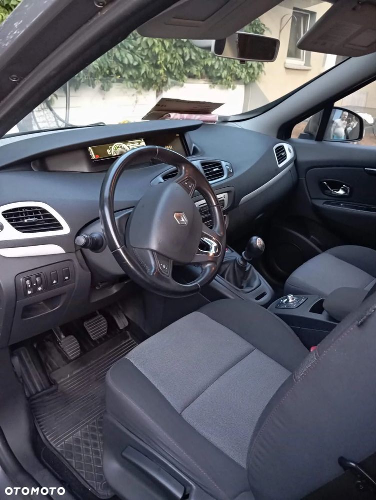 Renault Scenic 1.5 dCi Dynamique - 15