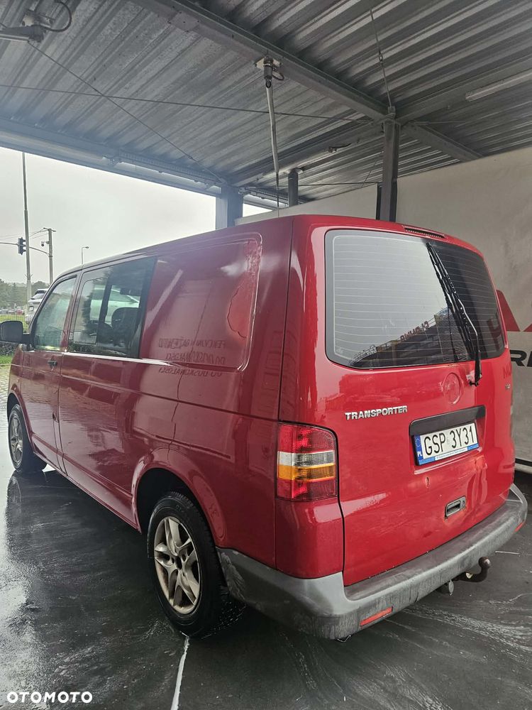 Volkswagen Transporter - 2