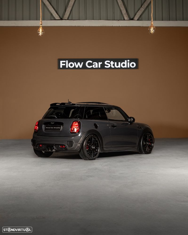 MINI 3 Portas John Cooper Works Auto Desportiva - 2
